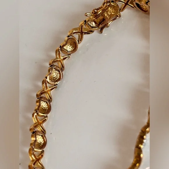 PAJ BR Gold & Silver  Tone Heart Tennis Charm Bracelet Metal Box Clasp - Picture 6 of 9